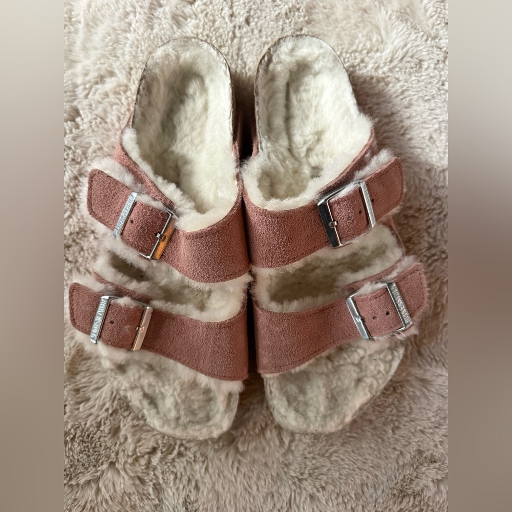 Birkenstock Arizona Shearling
Suede Leather Sandal Pink Clay 42